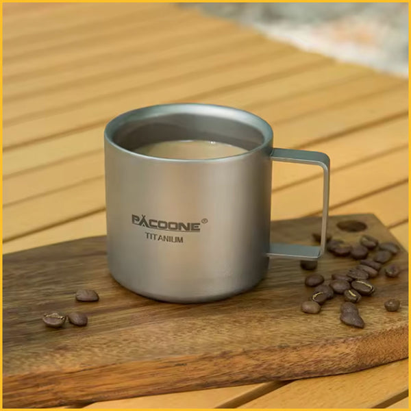 TItan-Tasse für Camping